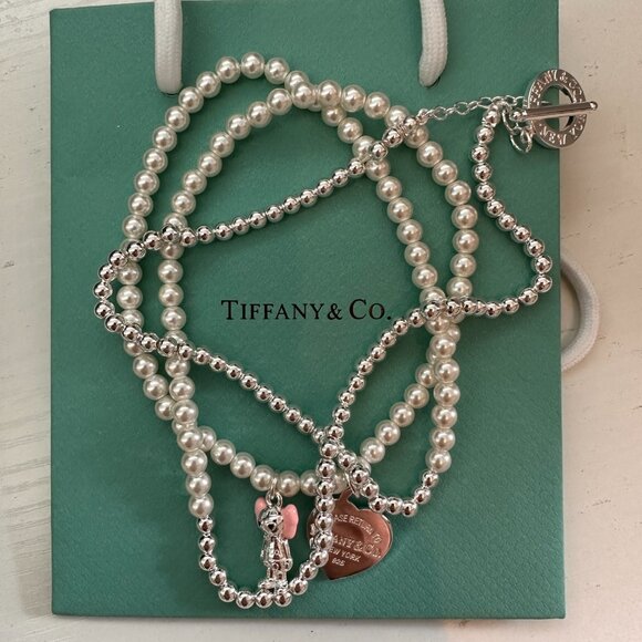 Final Price!Tiffany &Co Elegant Silver and White Pearl Necklace Set - Picture 1 of 5